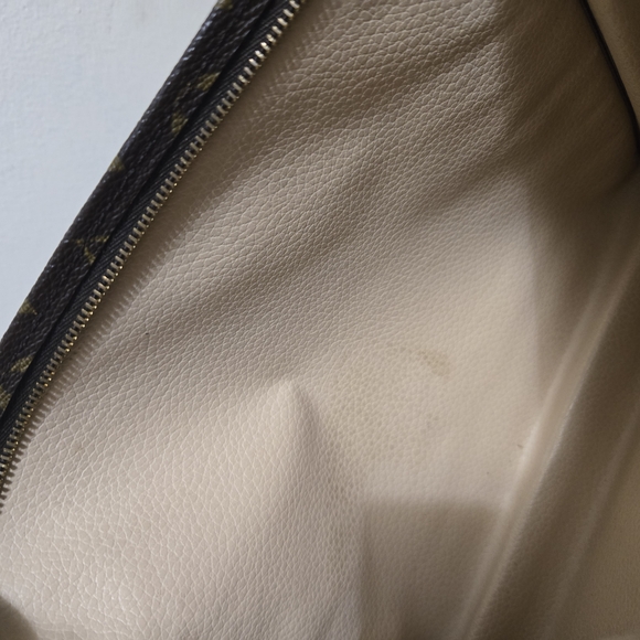 Louis Vuitton Brown Monogram Toiletry Pouch Bag - Picture 11 of 17